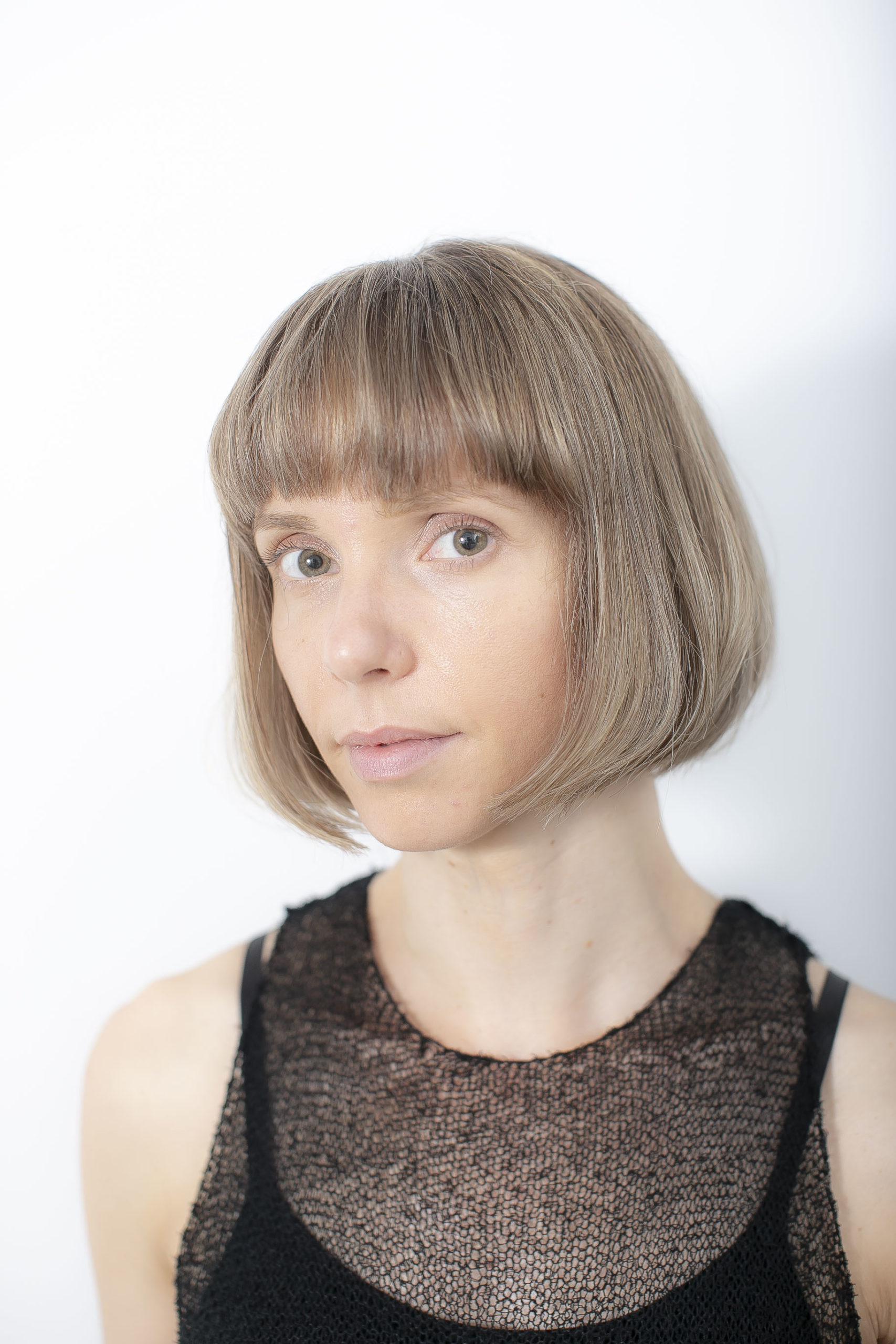 白髪はhighlightsで馴染ませる 大人のhighlightsボブ 公式 働く大人の美容室 Turn Tokyo 表参道 青山